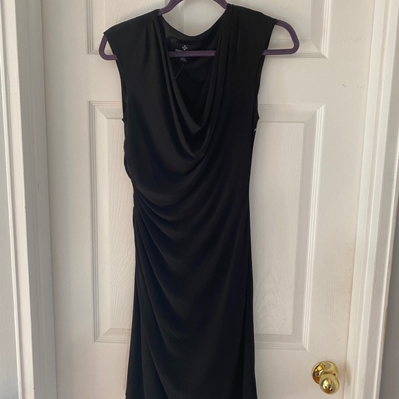 New sleeveless black dress - Picture 1 of 1